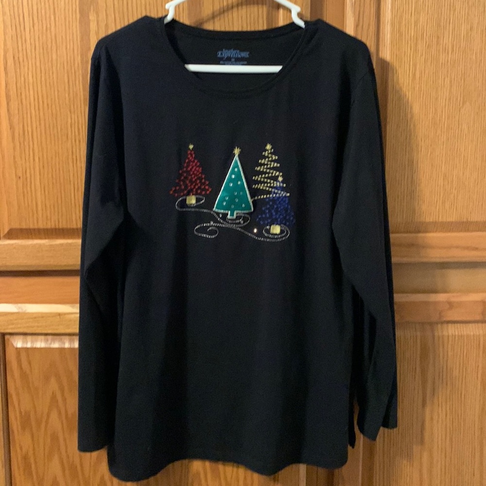 Gently used Christmas tree long sleeved top Southern expressions size 2X